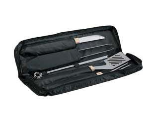 Borsa set utensili per barbecue in tessuto - set composto da 1 coltello in acciaio inox, 1 pinza, 1 forchettone, 6 spiedini e 1 spatola, custodia in tessuto per una conse...